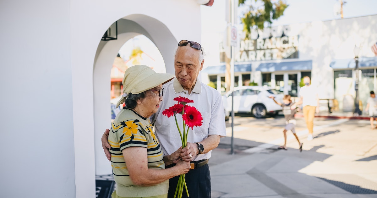 Dating and marriage in old age: it’s always time to start over